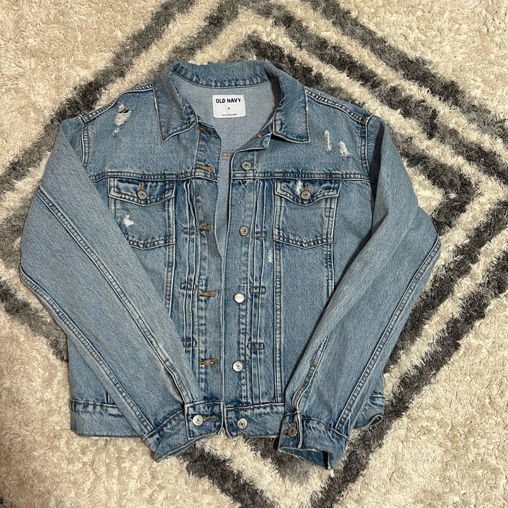 Old navy women’s denim jacket.